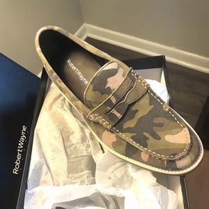 ❤️NWT Preppy Camo Suede Loafer 8.5 or 10.5 Women❤️